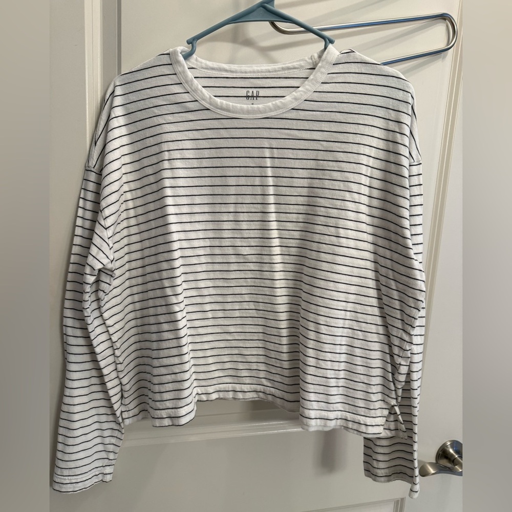GAP White Tee with Black Pinstripes